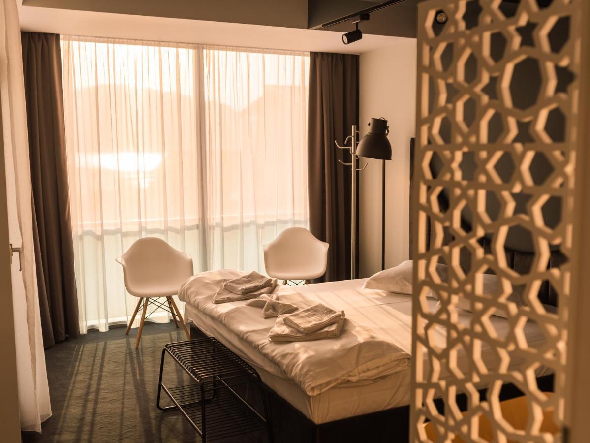 Hotel Arka Orşova Εξωτερικό φωτογραφία