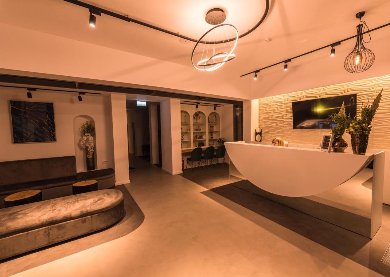 Hotel Arka Orşova Εξωτερικό φωτογραφία